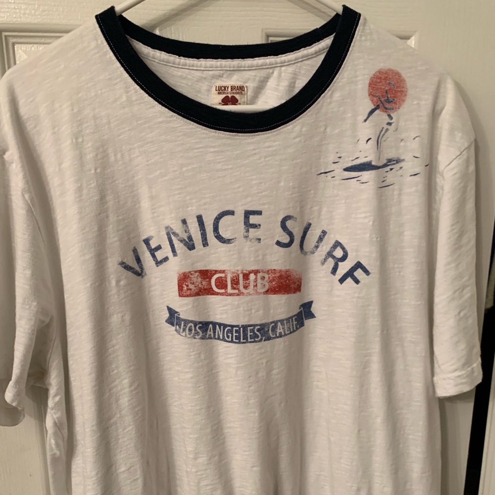Lucky brand Tshirt